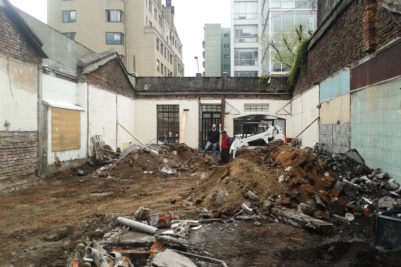 Construcción de salas de estudio UDD Sede Concepción